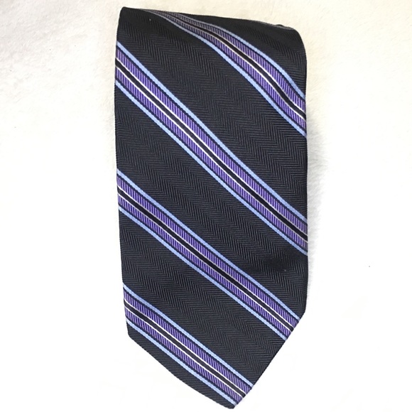 Brooks Brothers Other - ⭐️ Brooks Brothers Silk Tie Navy Repp Stripe GUC